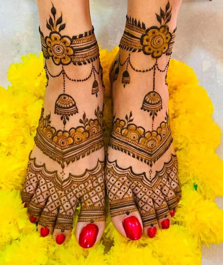 Bridal leg and feet mehandi pattern in Bangalore